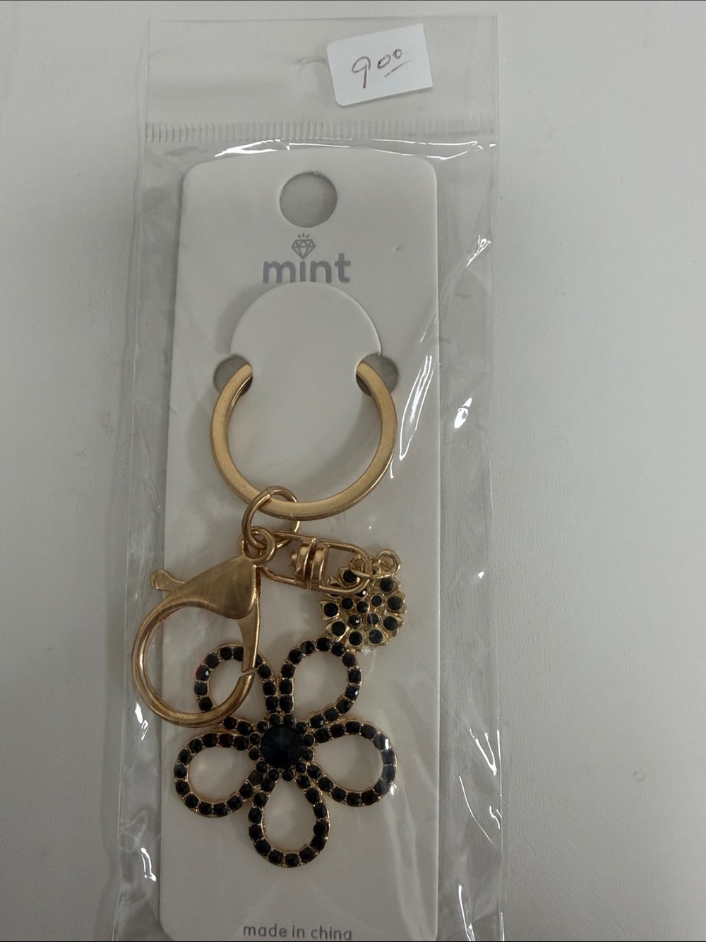 Mint Gold-Tone Black Crystal Flower Key Ring